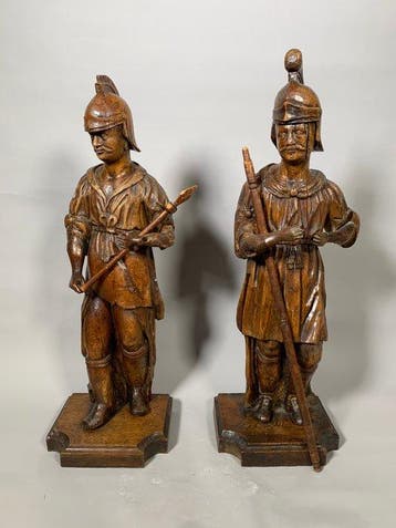 sculptuur, Soldats romains de la crucifixion XVIIeme siecle