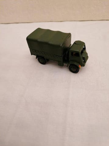 Dinky Toys - Modelauto (3) - Army Wagon nr. 623, 692, 688