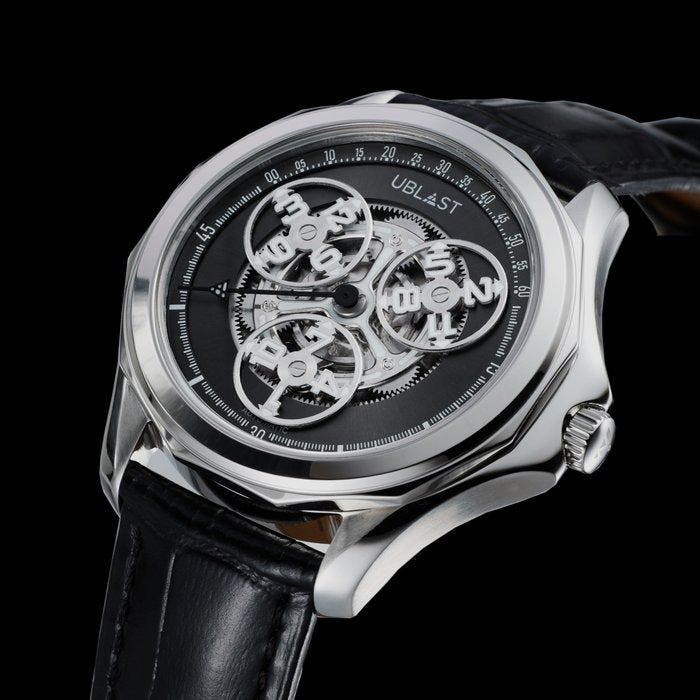 Ublast - Axial Force - Automatic Ltd Edition - REF.UBAXF42BK, Handtassen en Accessoires, Horloges | Heren