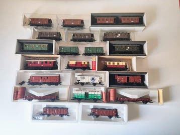 Roco, Fleischmann, Sachsenmodelle H0 - Wagon de train, Nieuw