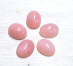 Prachtige partij roze opalen van natuurlijke oorsprong.