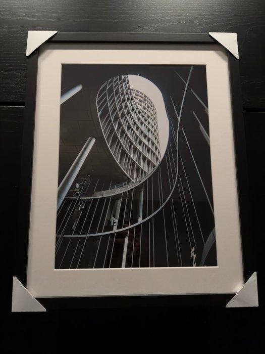 Fabio Accorrà - The sky in the building, Antiquités & Art, Art | Objets design