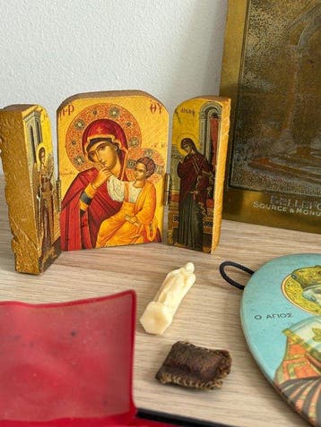 Belangrijk lot van 67 katholieke en orthodoxe religieuze