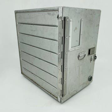 Driessen Aviation - TUI Group - Container - Thomason Fly