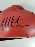 Mike Tyson - Gant de boxe