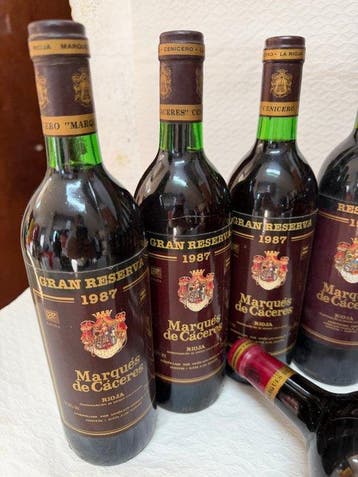 1987 (x3), 1994 (x4), 2000 (x3) Marqués de Cáceres - Rioja, Verzamelen, Nieuw