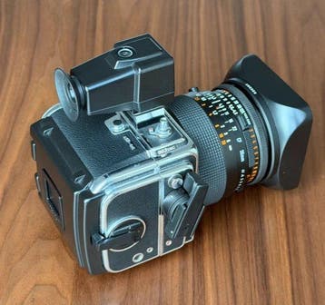 Hasselblad, Carl Zeiss 903SWC + 4,5/38mm Biogon | Appareil, Nieuw