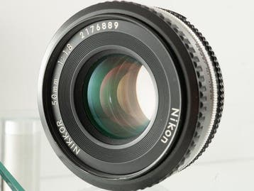 Nikon F2 DP-11 Photomic A finder with Nikkor 1,8/50mm Ai-s,