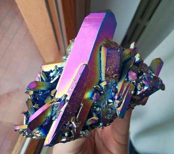 Rainbow Aura Quartz Kristalcluster - Hoogte: 13 cm -