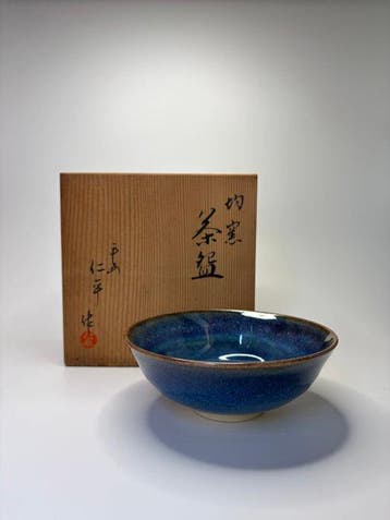 Japanse Juny-stijl chawan – diepblauw glazuur – gesigneerd