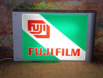 Fujifilm - Lichtbord - Plexiglas, metaal, glas