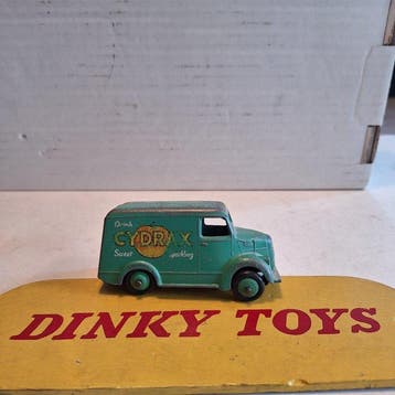 Dinky Toys 1:43 - Modelauto - Dinky Toys - Trojan-serie, Nieuw