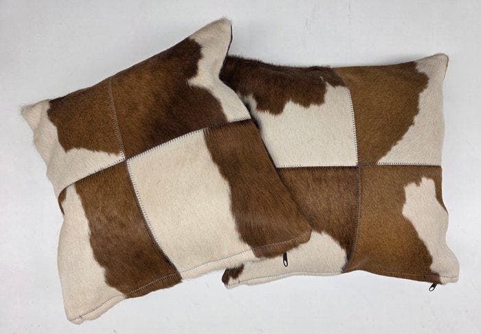 Set van 2 kussens van rundsleer Exclusief -40x40cm- Vulling, Antiek en Kunst, Curiosa en Brocante