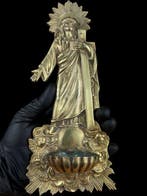 Wijwatervat - 1850-1900 - Jezus die het kruis draagt - 25 cm, Antiek en Kunst