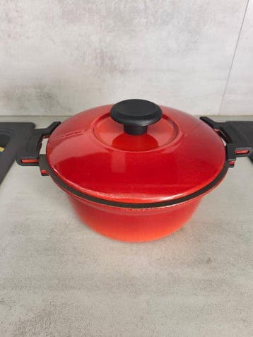 Le Creuset, Cousances - Cocotte - Source - Très rare modèle