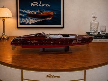 Magnifique BABY BOOTLEGGER 53 cm modelisme bois maquette, Hobby en Vrije tijd, Nieuw
