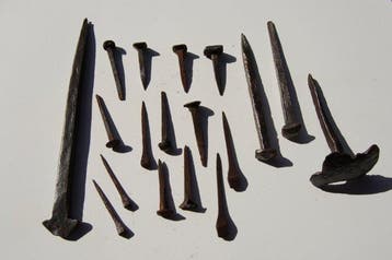 Timmernagels of spijkers - Werkgereedschap (600), Antiek en Kunst