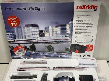 Märklin H0 - 29792 - Startset (1) - Digitale startset ‘ICE, Hobby & Loisirs créatifs