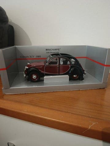 Minichamps 1:18 - Voiture miniature - Citroen 2cv Charleston, Nieuw