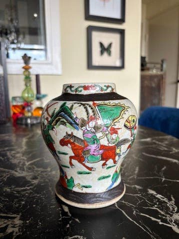 Chinese Nanking/Nanjing craquelé gemberpot met krijgerscène