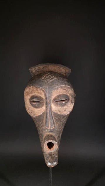Houten masker - Lwalwa - DR Congo (Zonder minimumprijs)