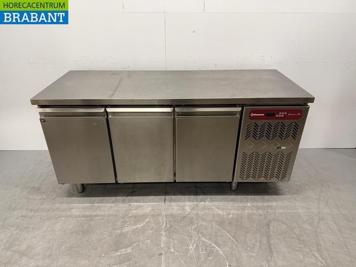 Comptoir réfrigéré Diamond en acier inoxydable 3 portes, Articles professionnels, Horeca | Équipement de cuisine, Envoi