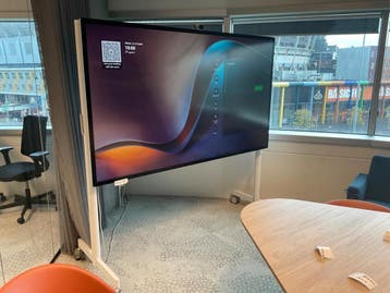 Online veiling: Microsoft, grootbeeldscherm op verrijdbare, Nieuw
