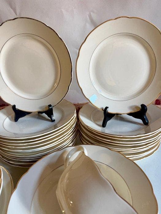 Villeroy & Boch - Eetservies (40) - Table service- Classic, Antiquités & Art, Antiquités | Meubles | Tables