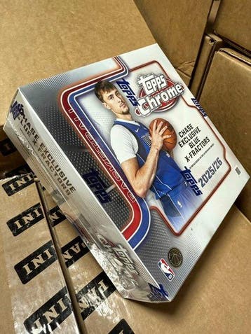2025/26 Topps Chrome Originele verpakking - 1 Sealed box -, Nieuw