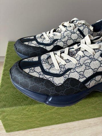 Gucci - rhyton monogram - Sneakers - Maat: EU 46 - Nieuw met, Nieuw
