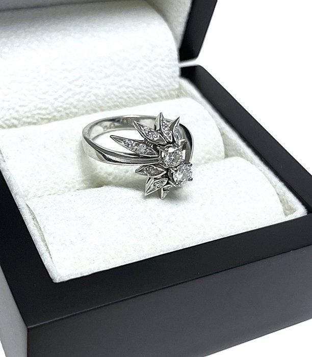 Bague - 14 carats Or blanc - 0.50ct. tw. Diamant (Naturelle), Bijoux, Sacs & Beauté, Bagues