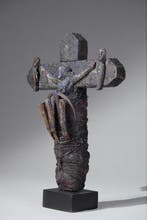 Een houten beeld. - voodoo - Fon - Togo (Zonder