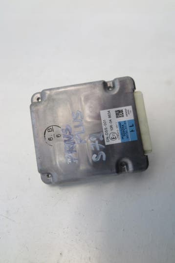 Toyota Prius Plus module controller 88150-47180, Verzenden, Gebruikt