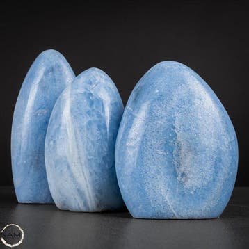 K2 Freiformen – Fascinerend trio met stralend blauwe