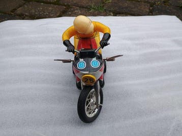 Daiya - Moto miniature - Rider On Motorcycle, Unboxed -