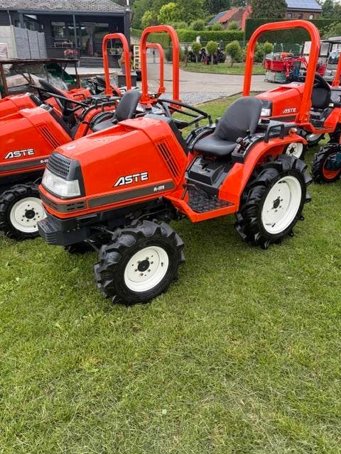 gereviseerde kubota aste a-155 topper nieuw 16echte pk, Articles professionnels, Agriculture | Tracteurs, Enlèvement