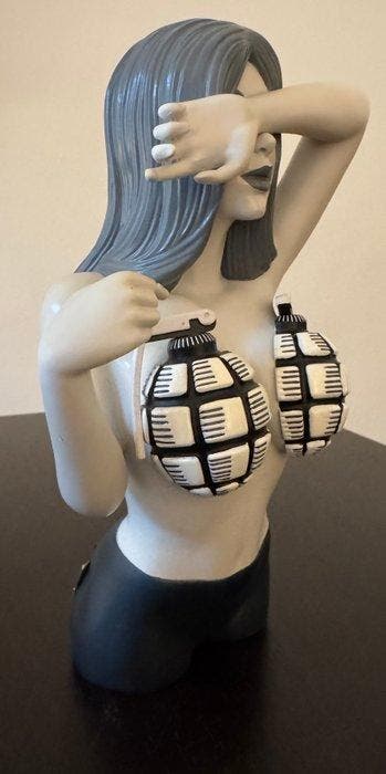 Henn Kim - Booby Trap