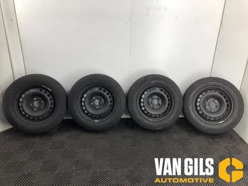 Sportvelgenset + banden Volkswagen Transporter O302845, Auto-onderdelen, Nieuw