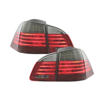 FEUX ARRIÈRE POUR BMW SÉRIE 5 E61 03-07 LIGHT BAR ROUGE FUMÉ, Verzenden