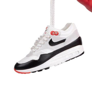 SKE - Banksy X Nike AIR MAX