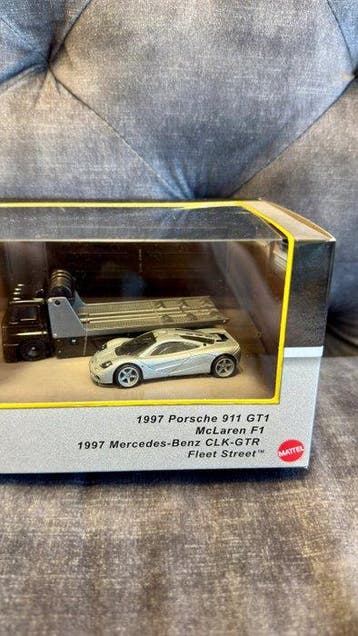 Hot Wheels 1:64 - Modelauto (2) - Skyline GT-R & supercars, Nieuw