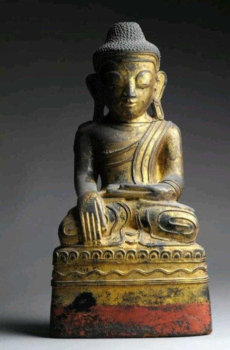 Burmese Buddha 18th lacquered gilt wood - Beeld -, Antiquités & Art, Art | Art non-occidental