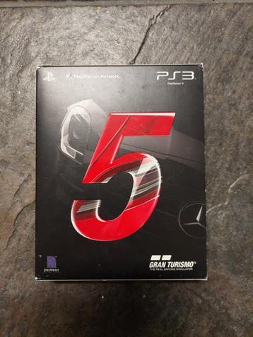 Gran Turismo 5 met artbook (ps3 used  game), Games en Spelcomputers, Ophalen of Verzenden, Nieuw