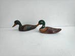 Lokeend - 2 patos señuelos (2) - Bamboe, Hout