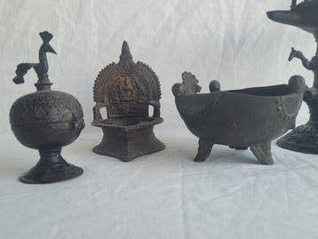 Antieke Aziatische objecten - Brons - India - Britse Raj, Antiek en Kunst, Kunst | Niet-Westerse kunst