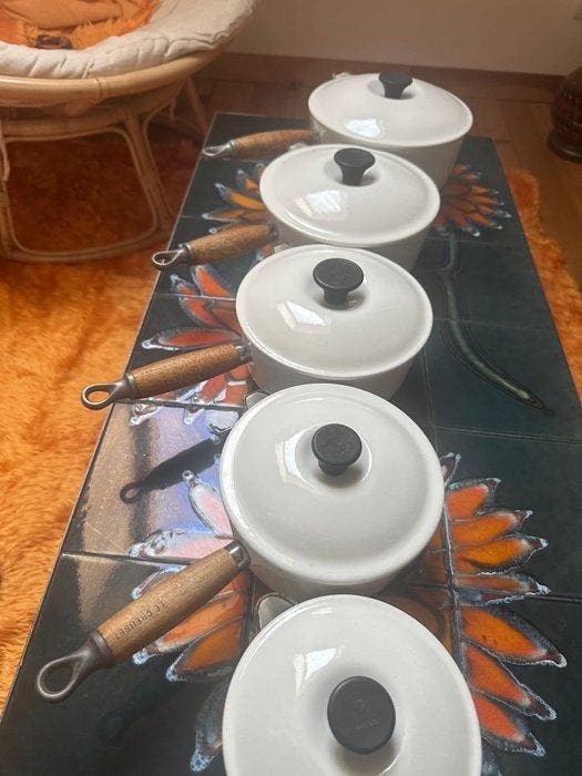 Le Creuset - Steelpan (5) - geëmailleerde giet, Emaille, Antiek en Kunst, Antiek | Keukengerei
