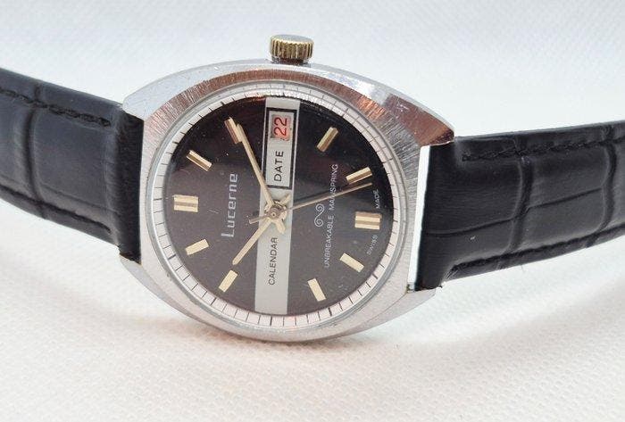 Lucerne - Calendar Date - Zonder minimumprijs - [cal. BFG, Handtassen en Accessoires, Horloges | Heren