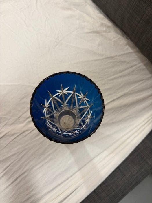 val saint lambert - Vaas - Glas-in-lood - Glas in lood, Antiek en Kunst, Antiek | Glaswerk en Kristal