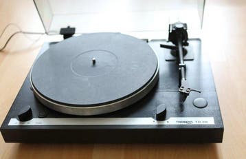 Thorens - TD 318 Platenspeler, Nieuw