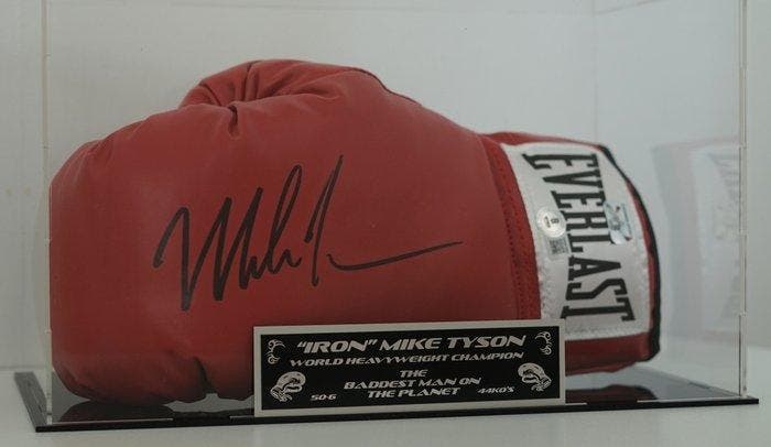 Boxe - Mike Tyson - Bokshandschoen, Collections, Collections Autre